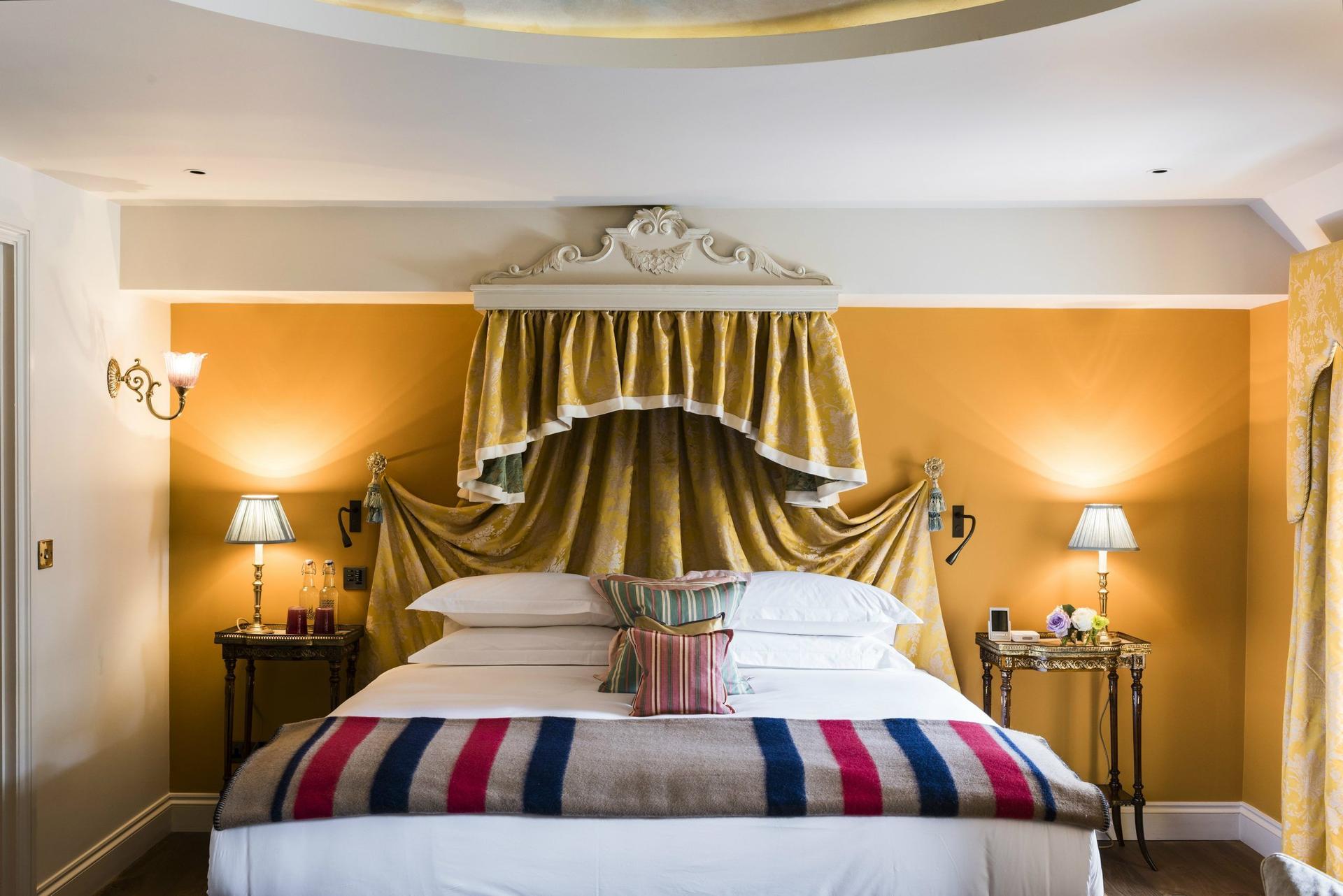 21 Most Romantic Hotels In London For 2021 Hitched Co Uk