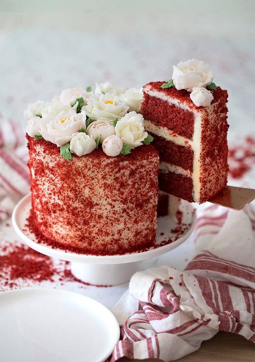 How To Decorate A Red Velvet Cake Design Corral