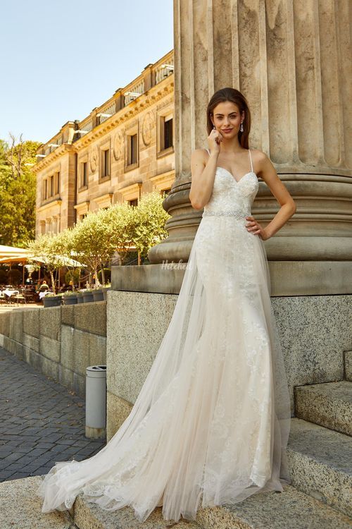 30338 Wedding Dress From Novabella By Diane Legrand Hitched Co Uk