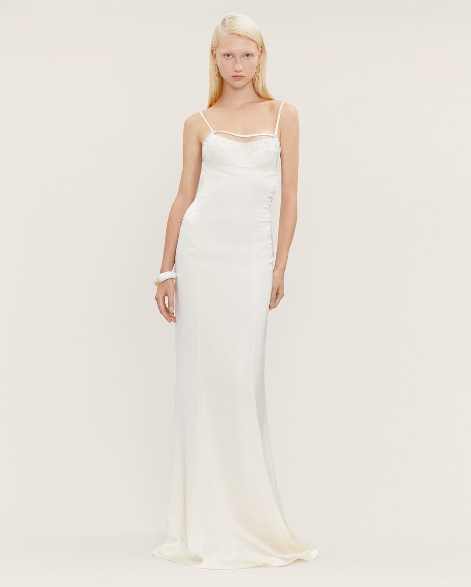 39 Beautiful Beach Wedding Dresses for 2021 - hitched.co.uk - hitched.co.uk