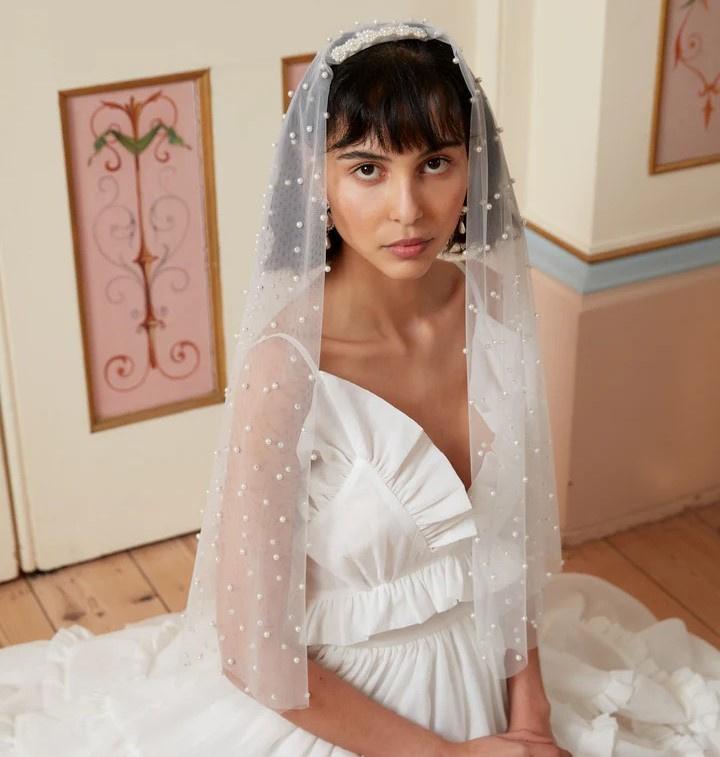 Wedding Veils: The Different Types & Expert Tips -  