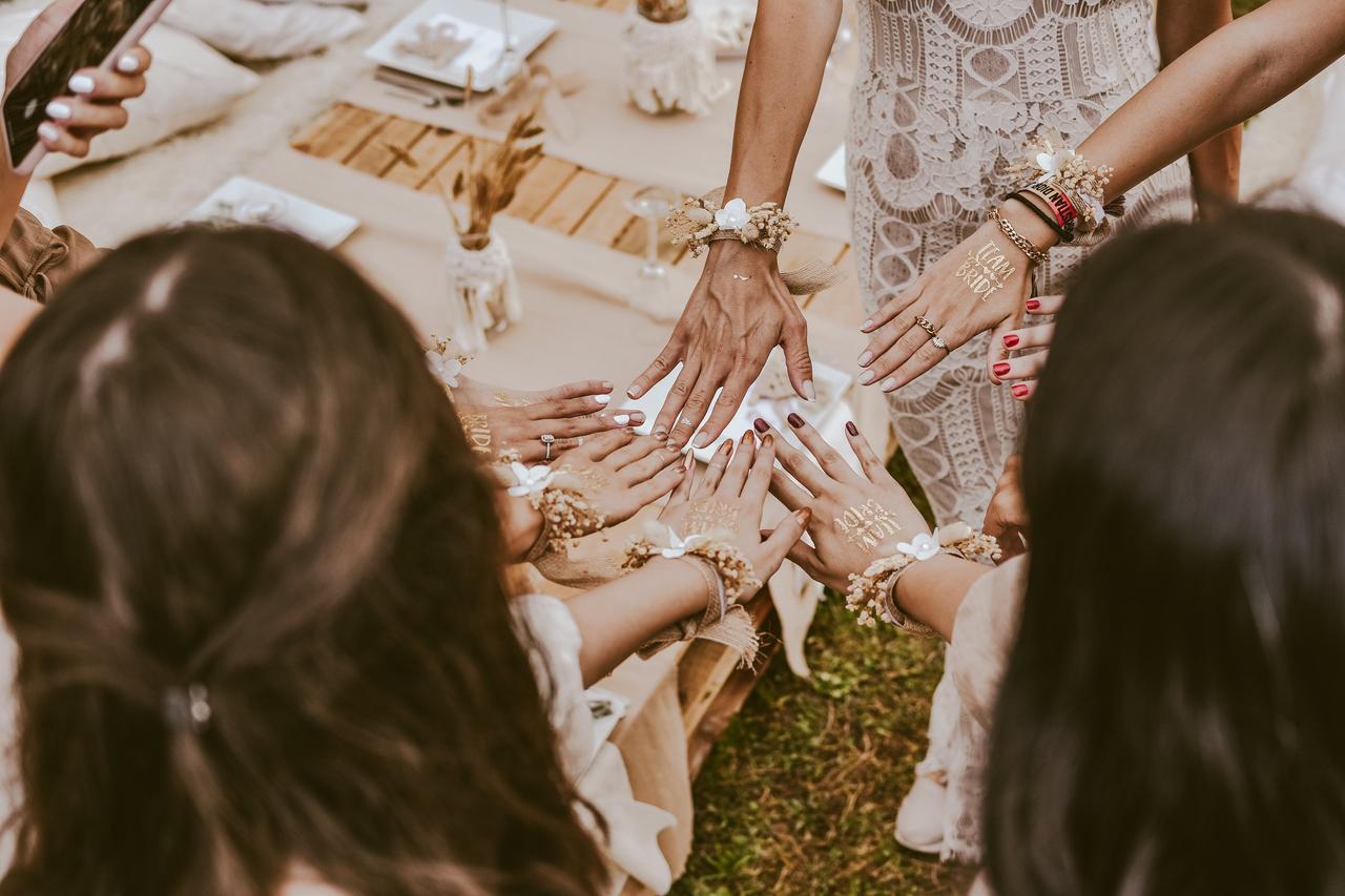 Bridal Shower Ideas: Etiquette, Themes & How to Host One 