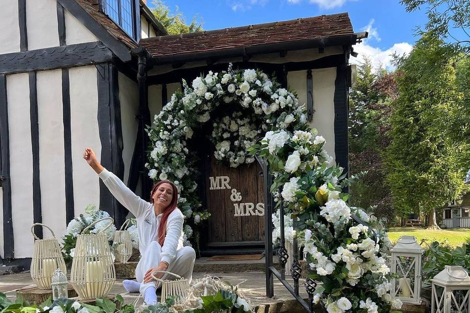 Stacey Solomon showcasing botanical wedding decor