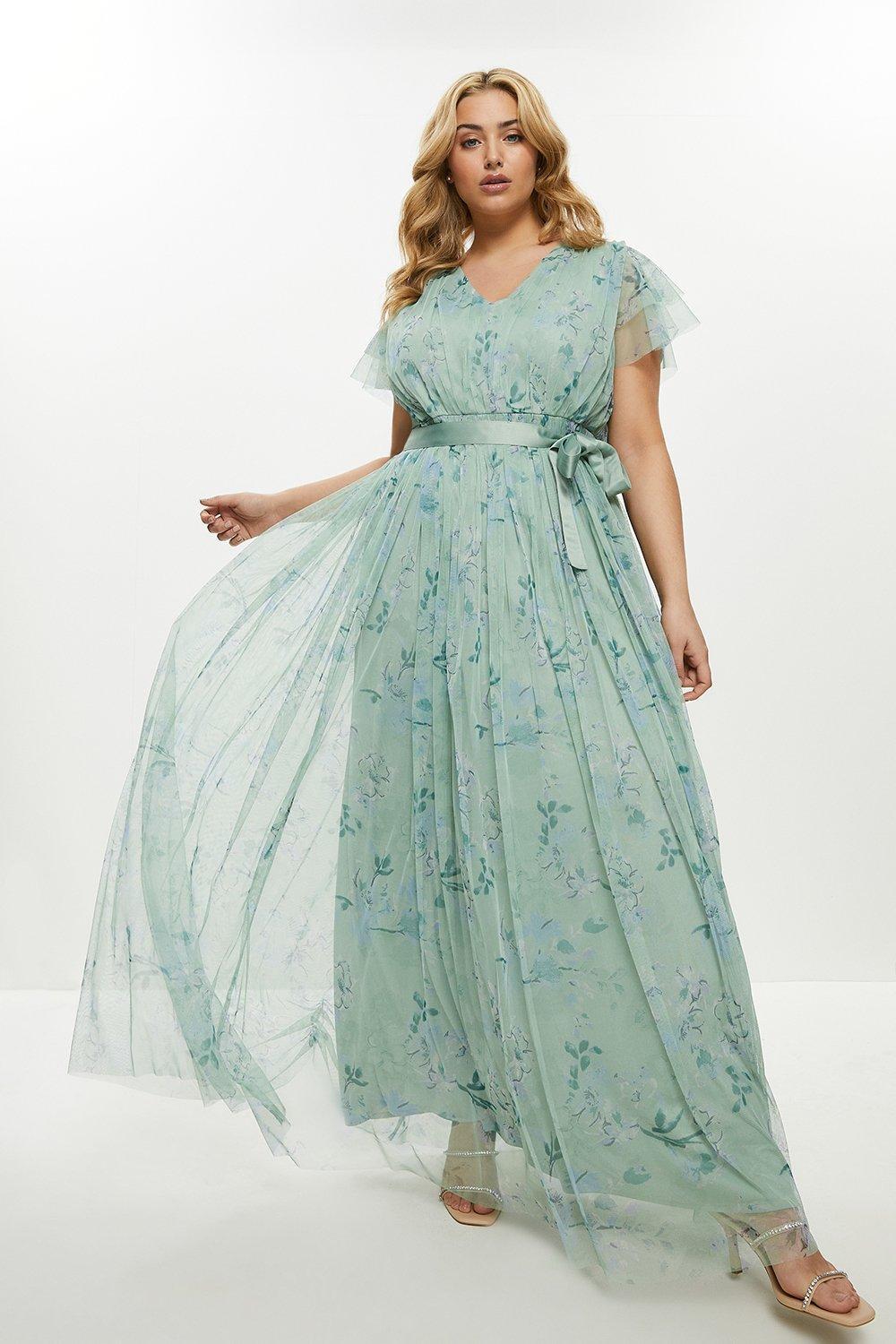 Behandle overvælde i gang The Best Plus Size Bridesmaid Dresses: 34 Gorgeous Gowns for Curves -  hitched.co.uk - hitched.co.uk