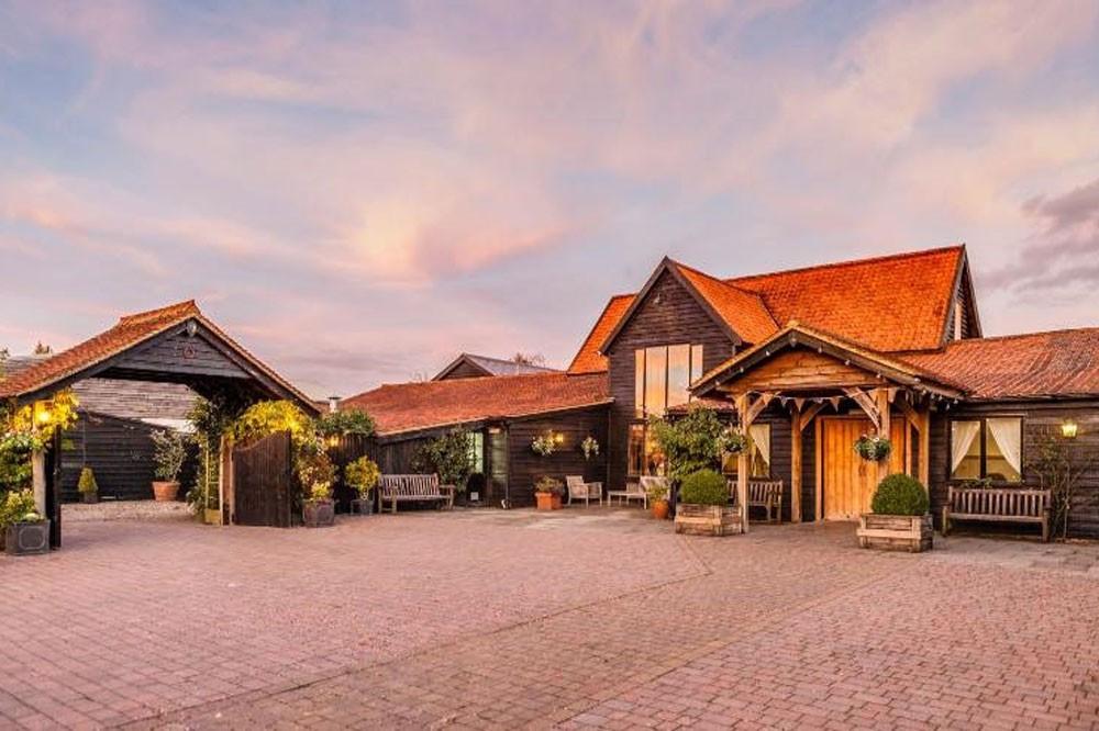 essex-barn-venues-13