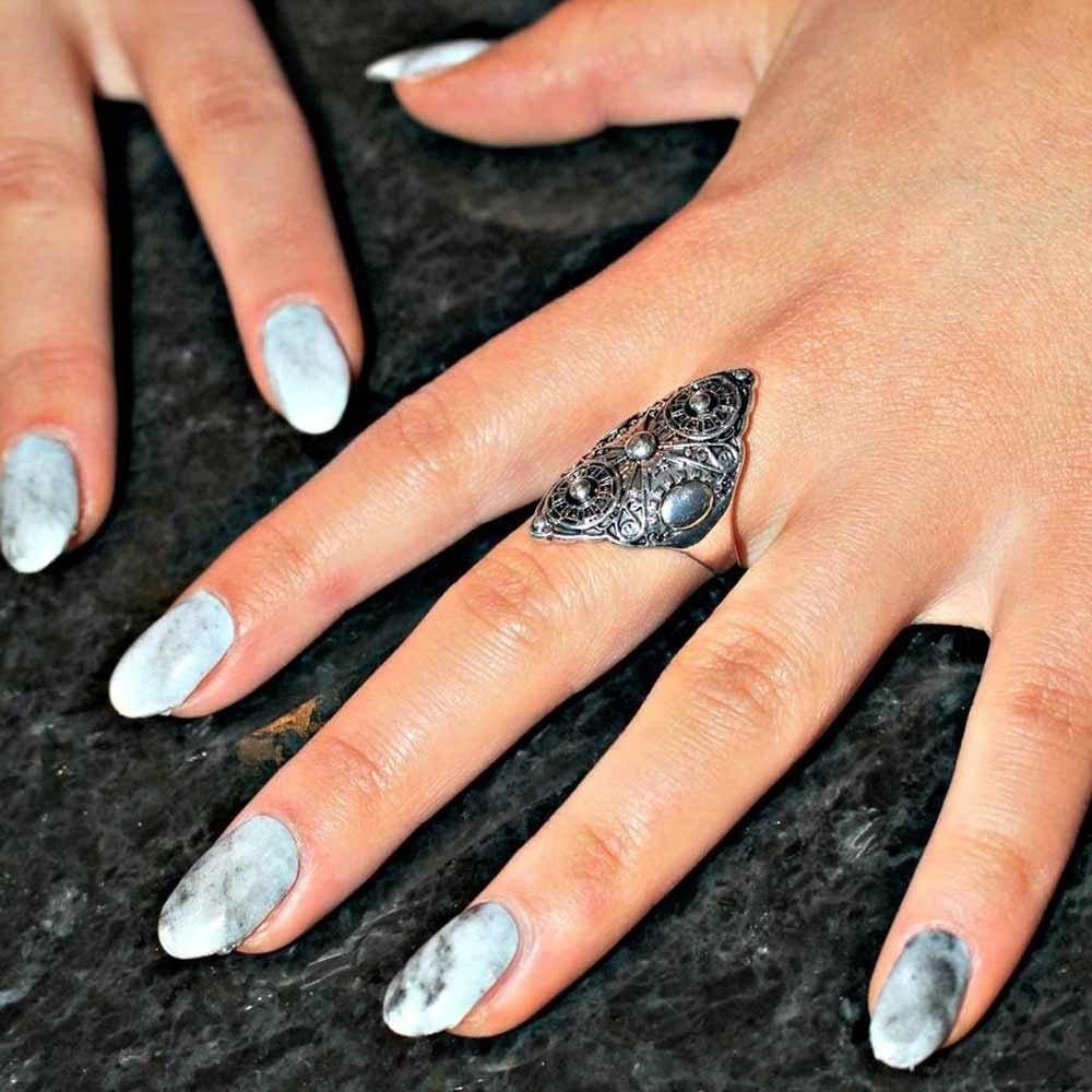 wedding-marble-nail-wraps