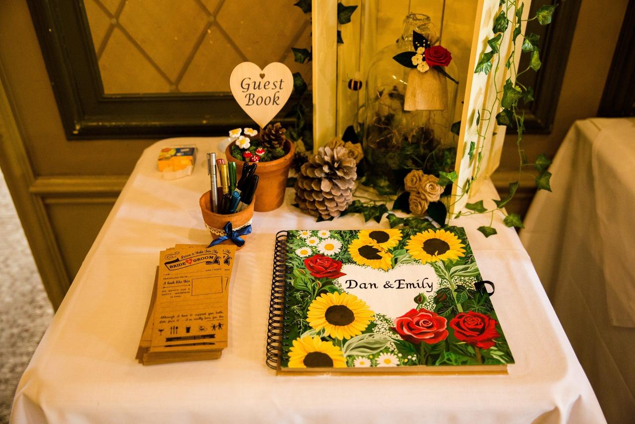 Emily and Daniel - Buckinghamshire Golf Club Real Wedding