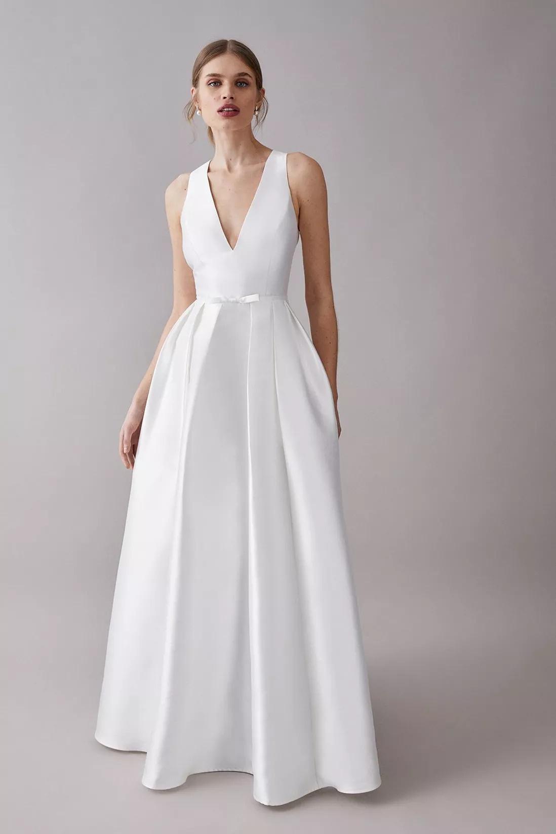 Wedding Dress Prices How Much is a Wedding Dress in the UK hitched