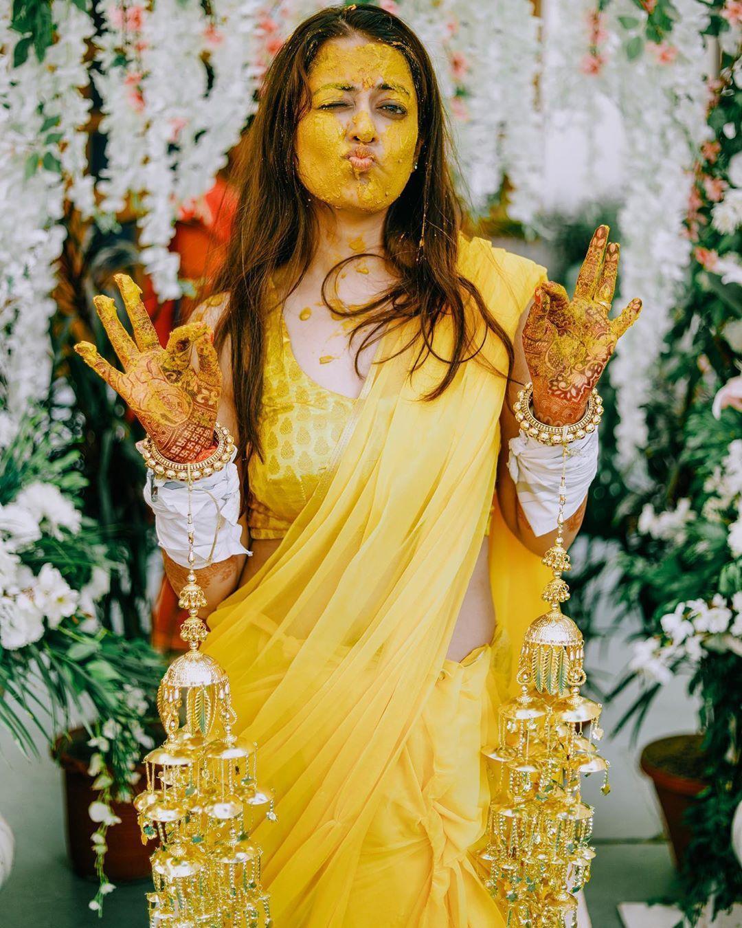 Rani Pink and Yellow Floral Jewellry for Bridal Haldi Mehendi Sangeet,mayun  Ceremony in Wedding Indian Pakistani Floral Jewelry - Etsy