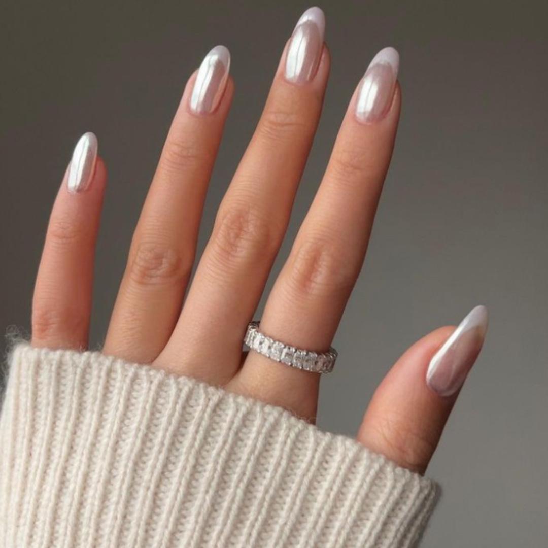 ❤️ 40+ Stunning Wedding Nails Perfect For Your Big Day - Emma Loves Weddings  | Bride nails, Wedding nail art design, Simple wedding nails
