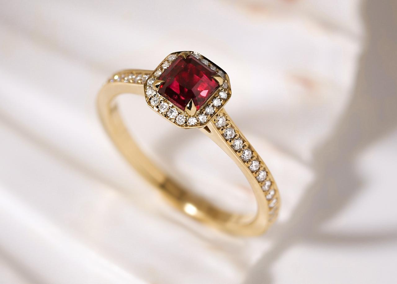 Simple ruby clearance ring designs