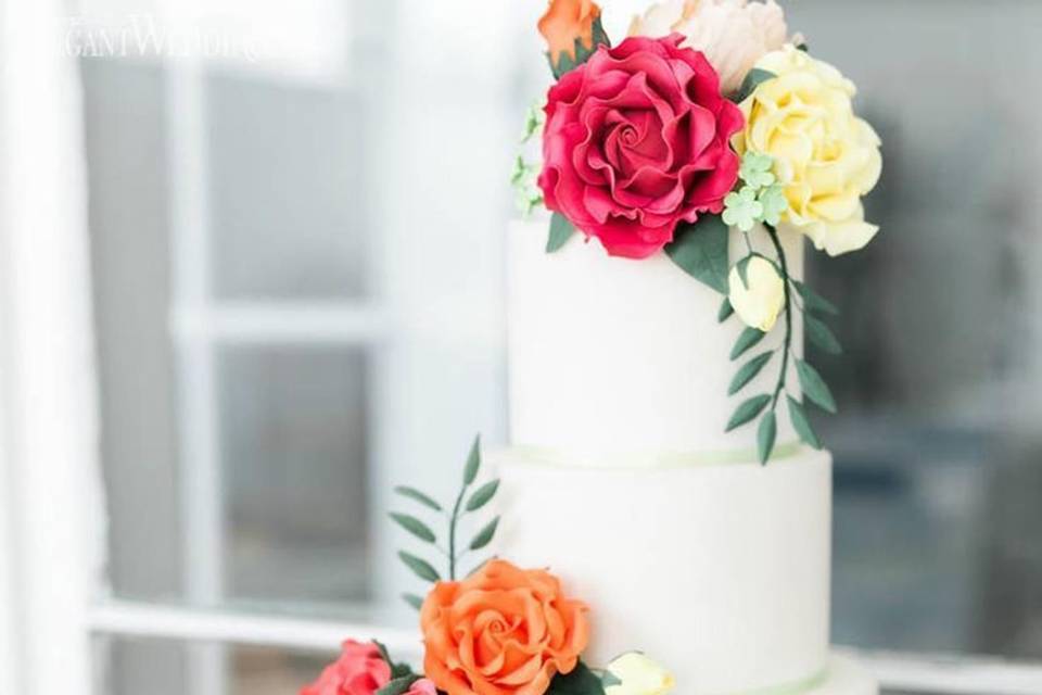 20 Rustic Wedding Cakes for Fall Wedding 2015 - Tulle & Chantilly Wedding  Blog | Buttercream wedding cake, Wedding cake decorations, Wedding cakes