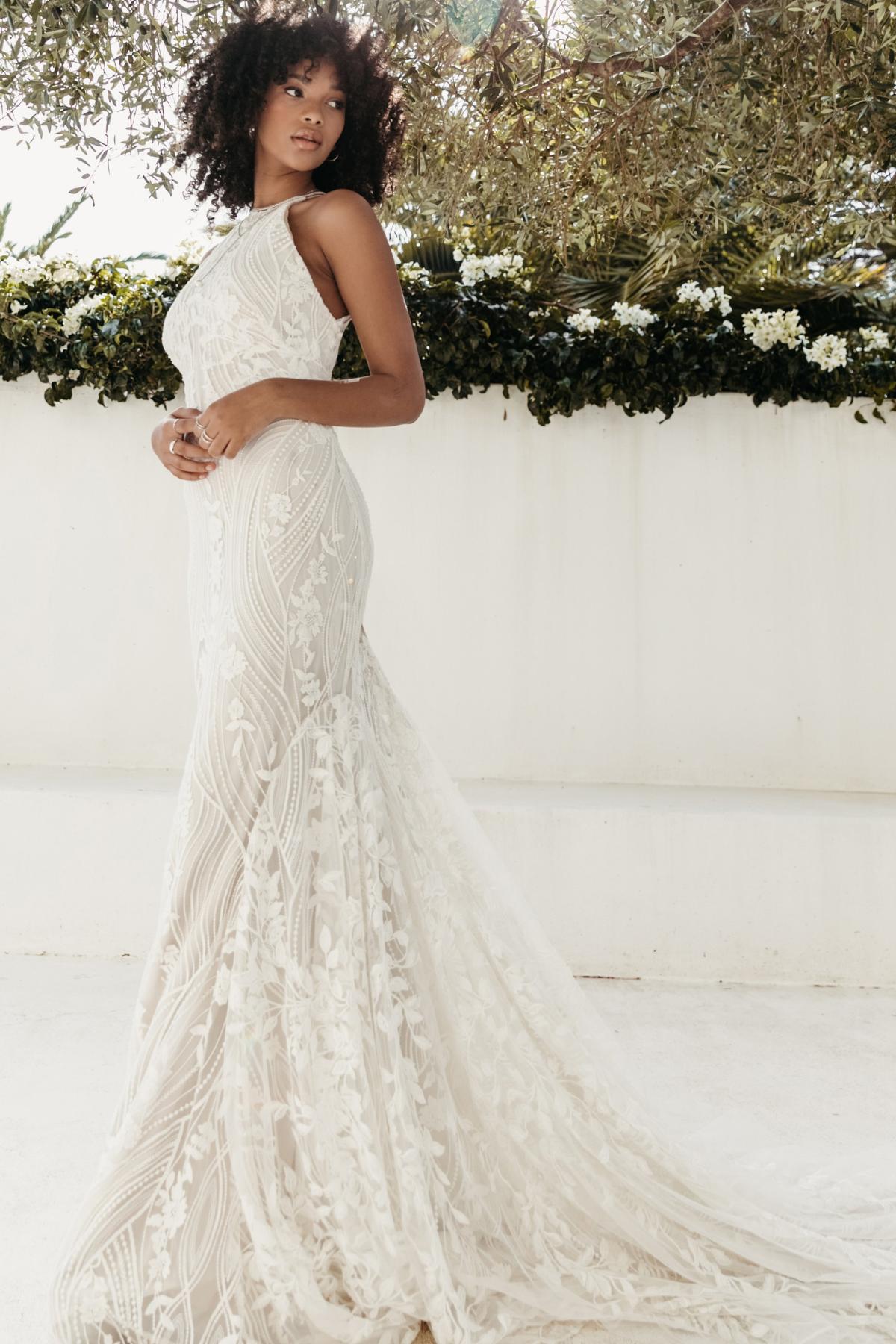 Modern Satin Ballgown Wedding Dress with Spaghetti Straps - Martina Liana  Luxe Wedding Dresses