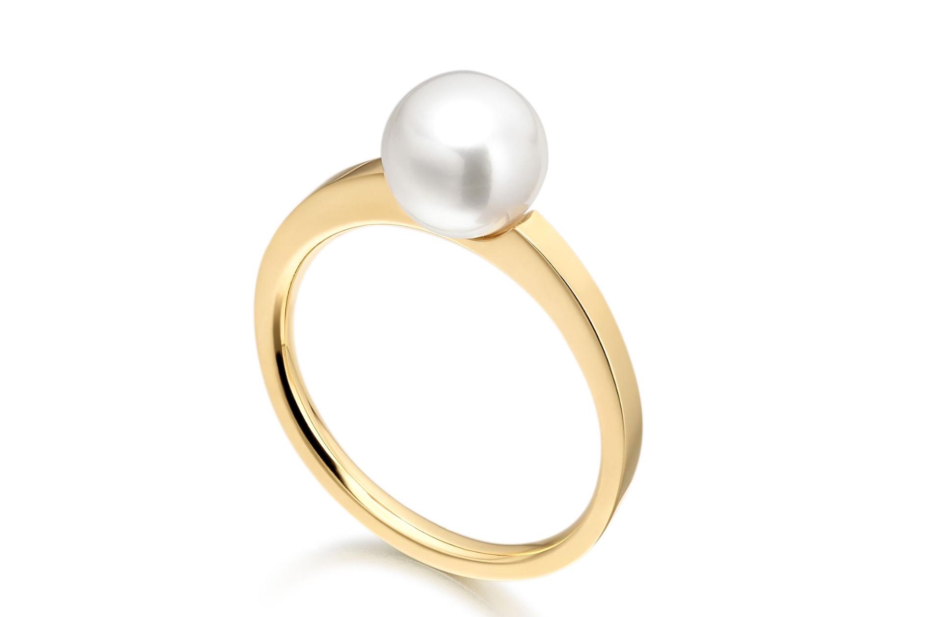 35 Beautiful Pearl Engagement Rings for the Modern Bride - hitched.co ...
