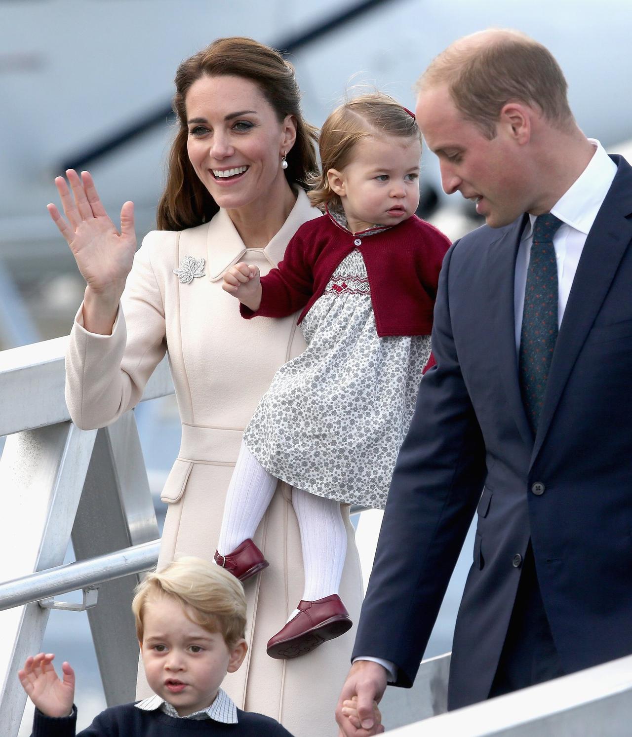 Kate Middleton, Prince William, George and Charlotte aboard a boat