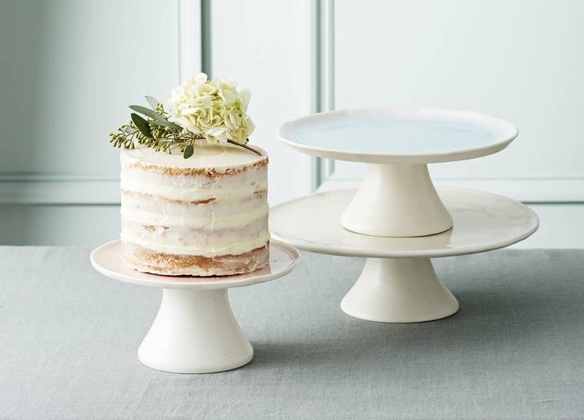 Wedding Cake Stands: 19 Chic Ways to Display Your Wedding Cake ...