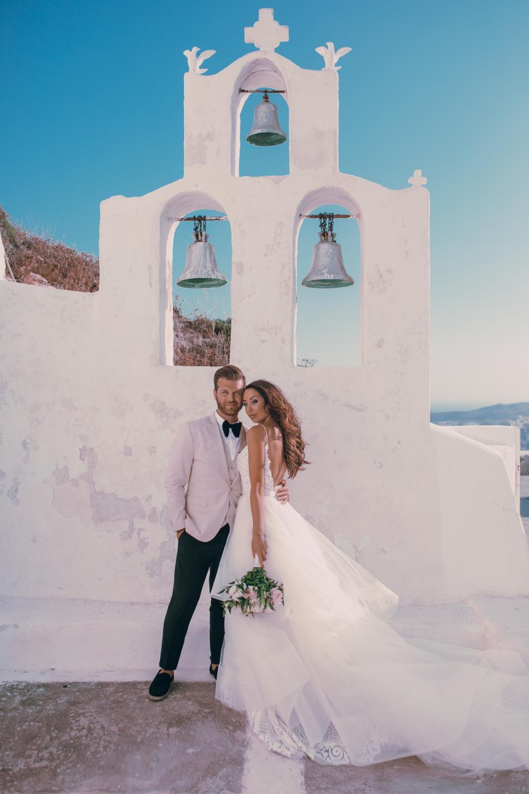 Sammie and Adam - Santorini Wedding