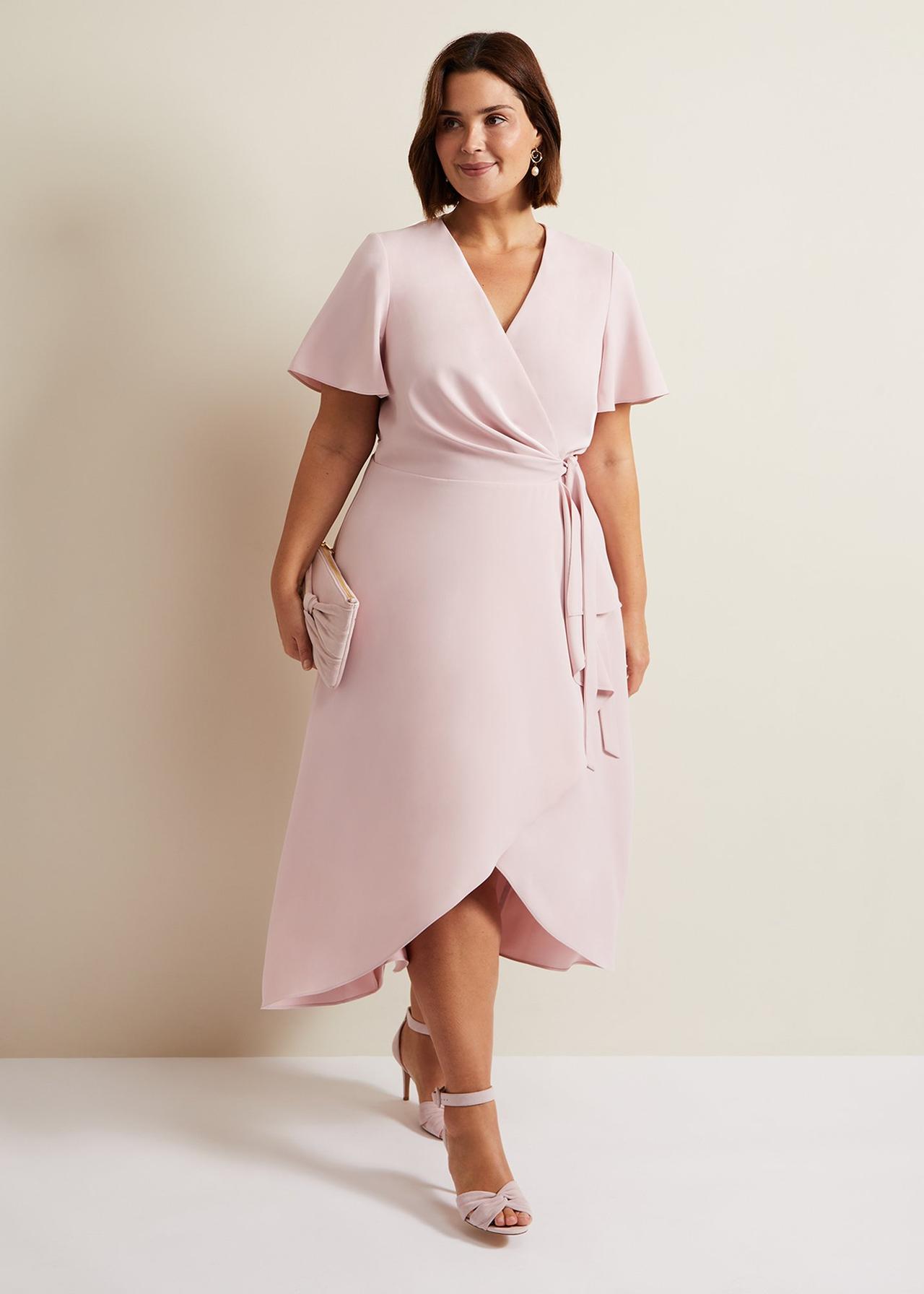 Flattering Mother of the Bride Dresses for Plus Size UK Mums hitched