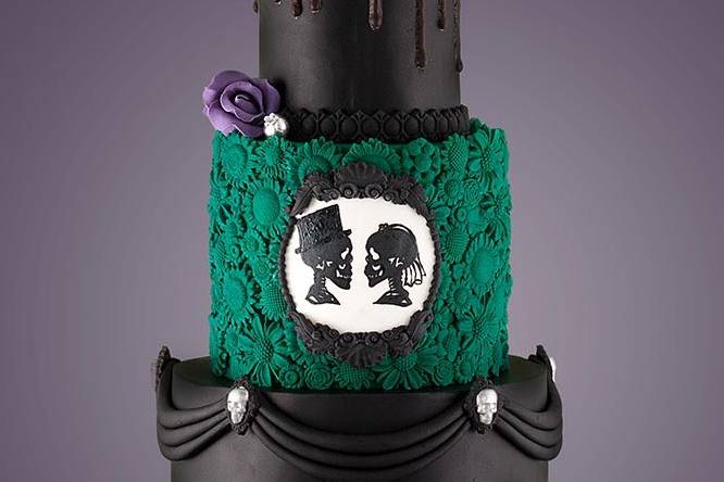 gothic style gothic wedding cake