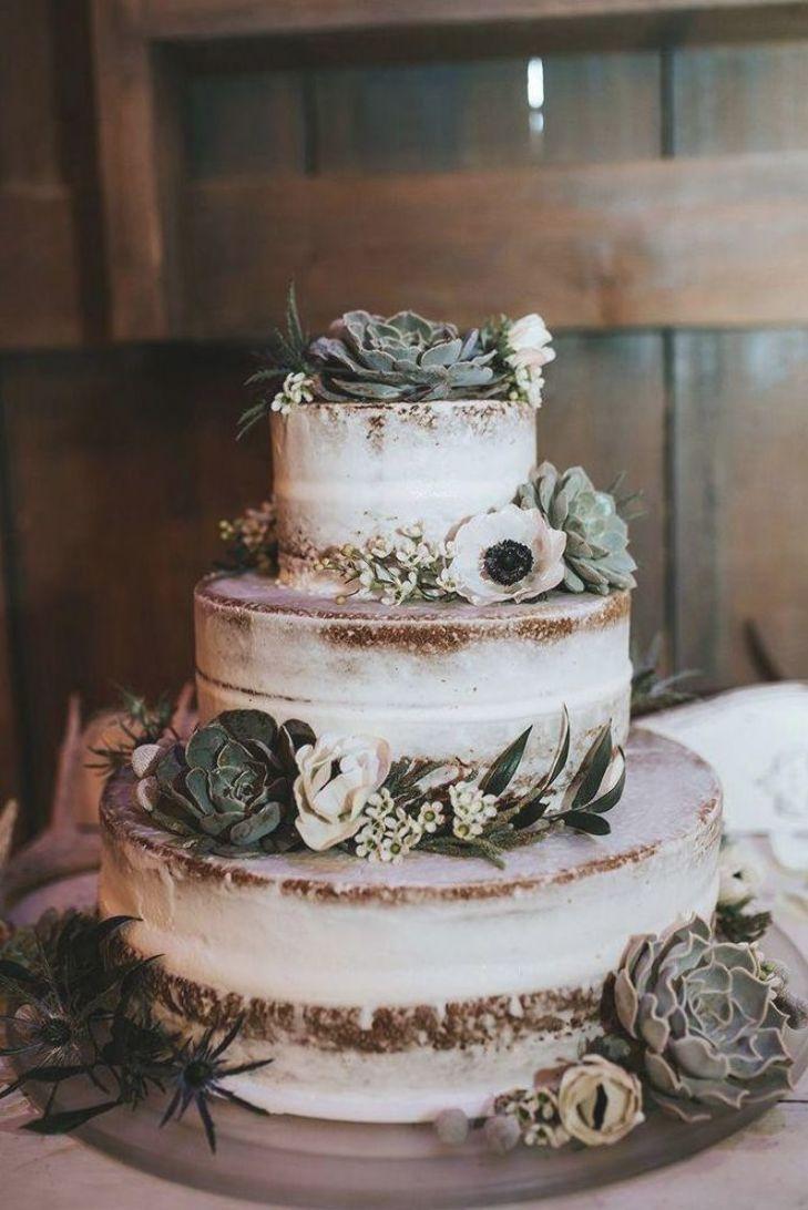 Gold and Green Christmas Trees Cake - Curly Girl Kitchen