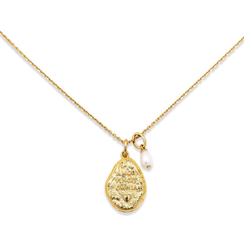 gold pearl necklace