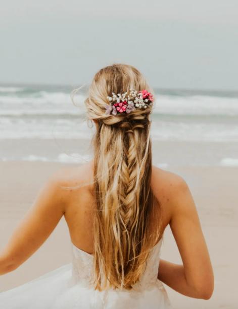 Beach shop wedding hair