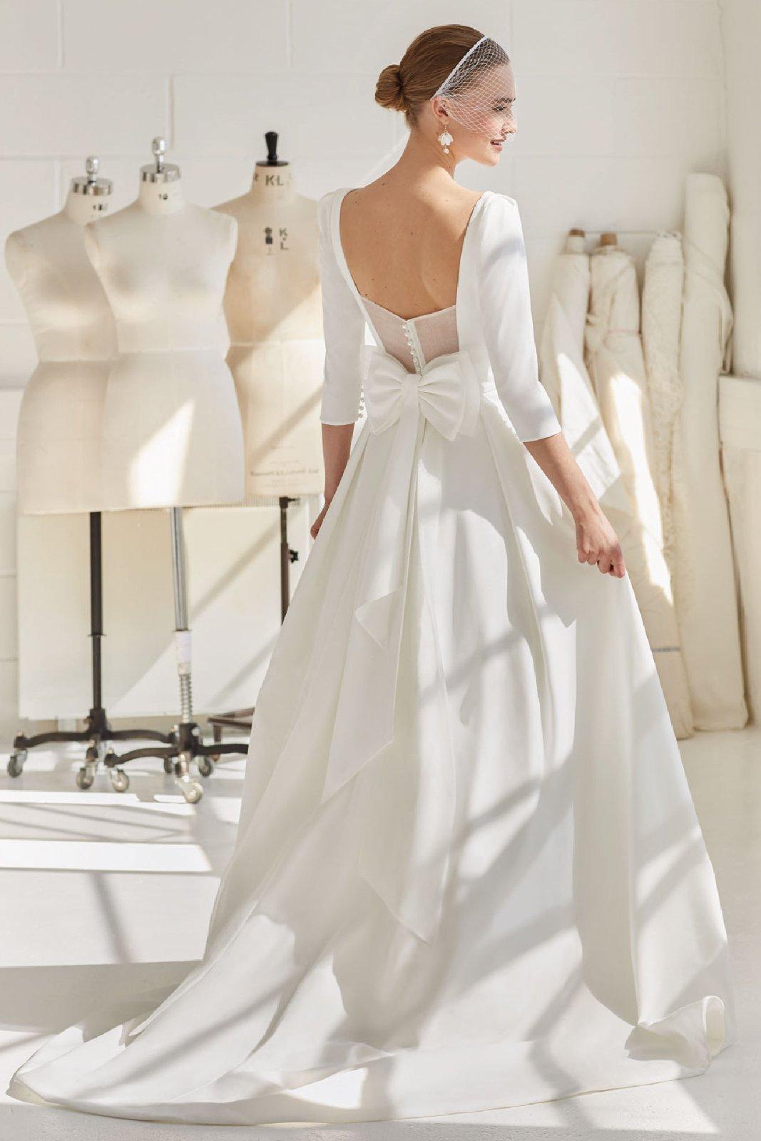 Get The Perfect Look For Your Big Day With A Stunning Wedding Dress Back Bow Click Now 4526