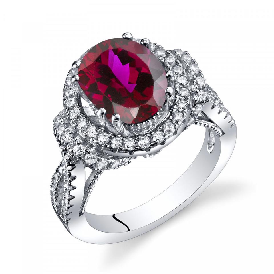 33 Beautiful Ruby Engagement Rings - hitched.co.uk