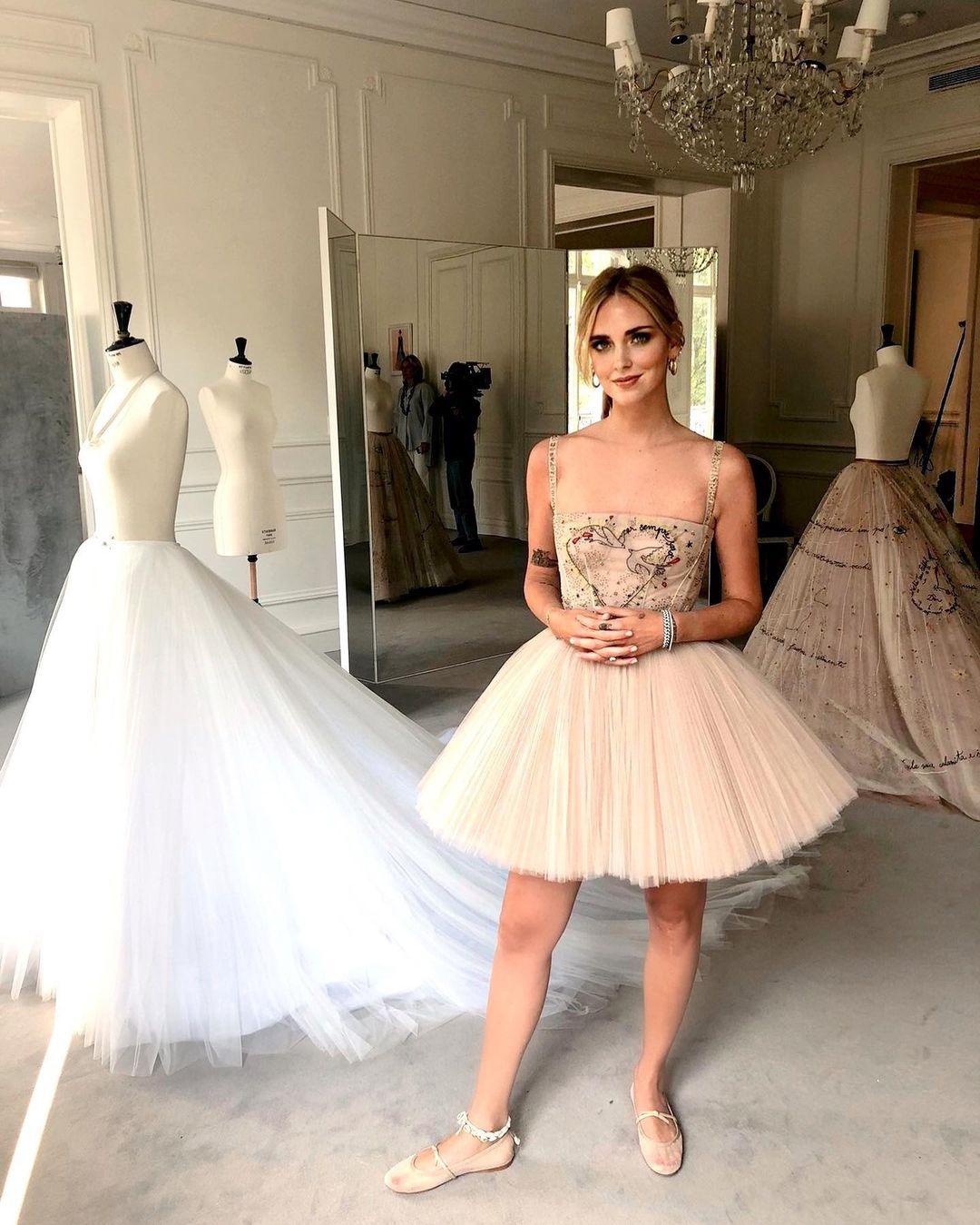 Celebrity short wedding outlet dresses