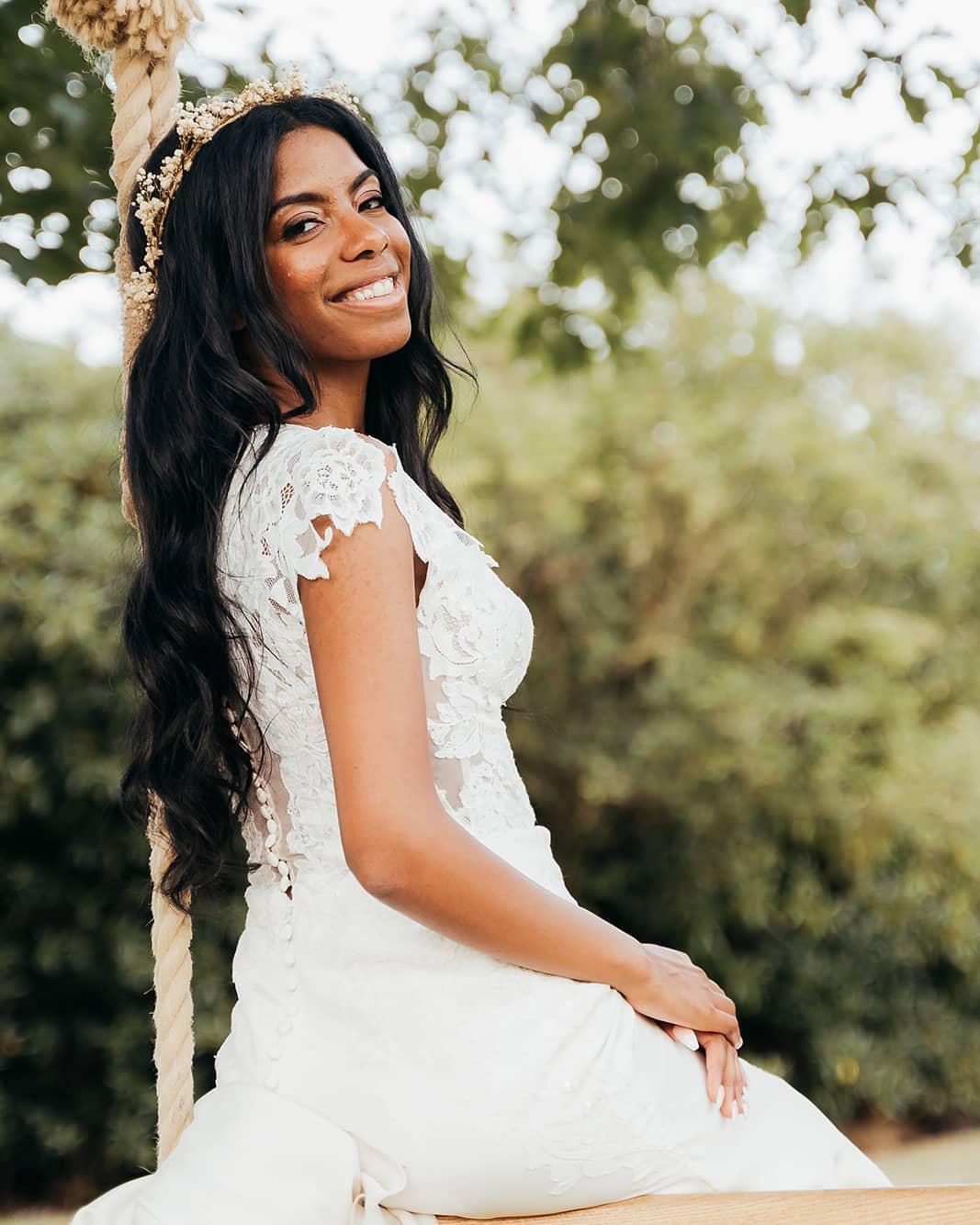 36 Best Boho Wedding Hairstyles for Every Bride 