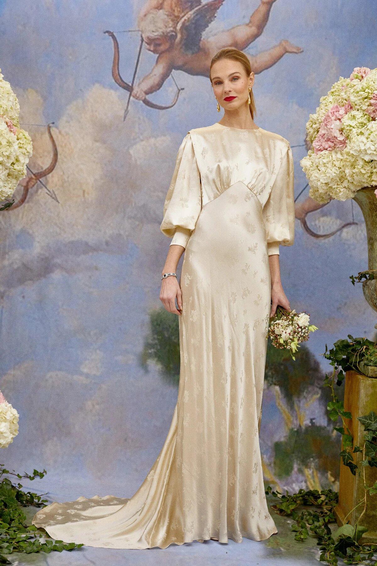 Regency Dress in Luxury Satin, 1st Empire - Etsy | Robe de régence, Satin  duchesse, Duchesse