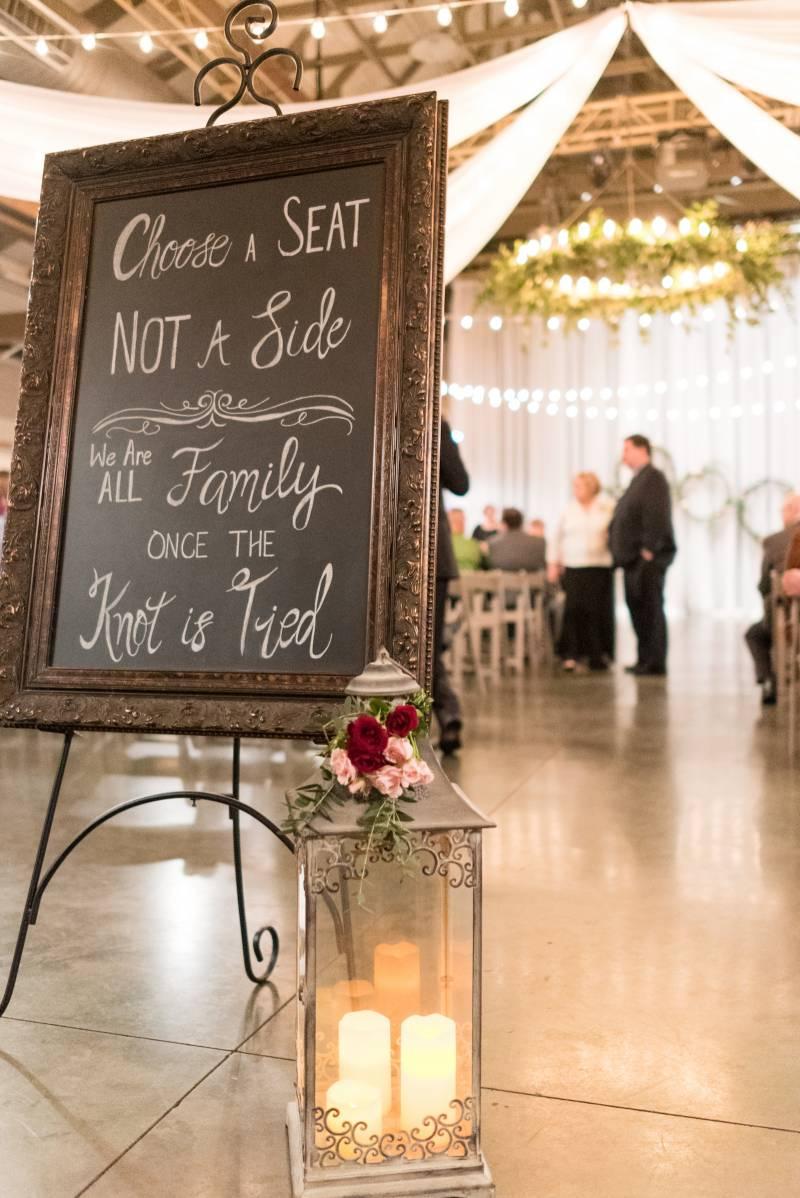 outdoor wedding sign ideas