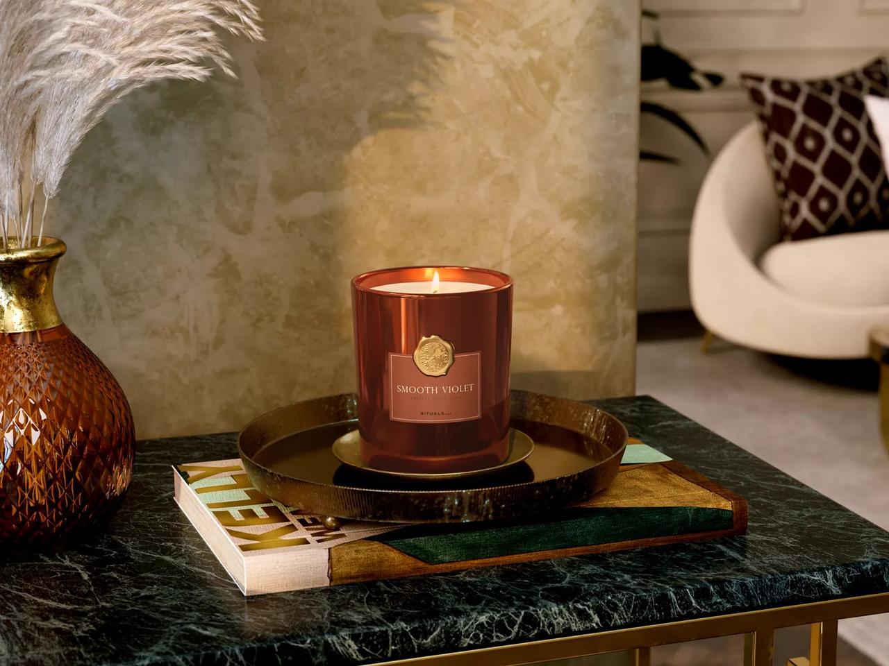 147103 rituals smooth violet copper scent candle
