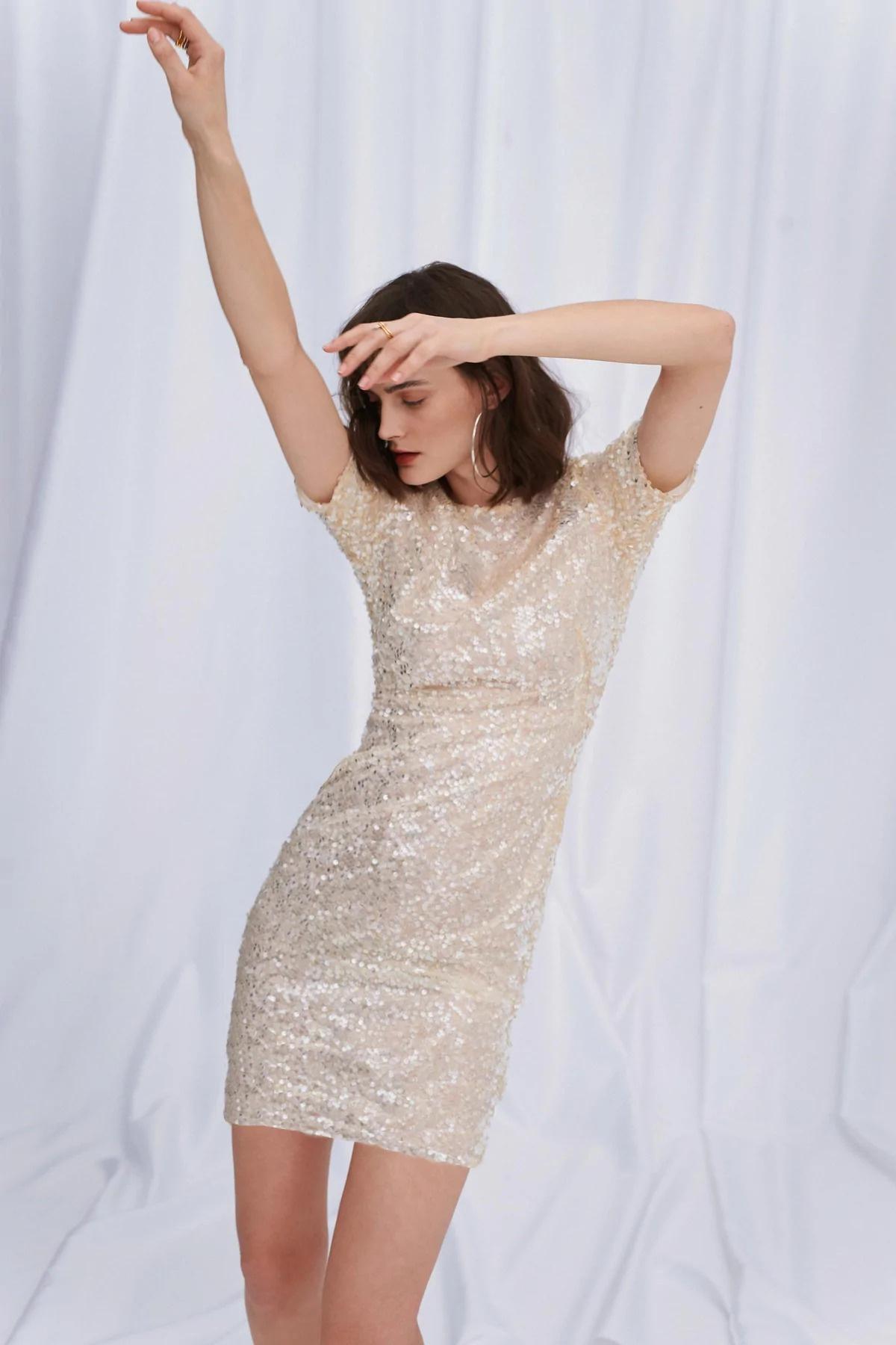 Short Wedding Dresses: 60+ Designs to Suit Every Style of Bride ...