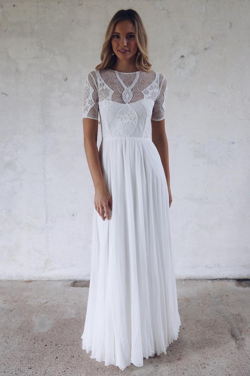 17 Beautiful VintageInspired Wedding Dresses hitched.co.uk hitched