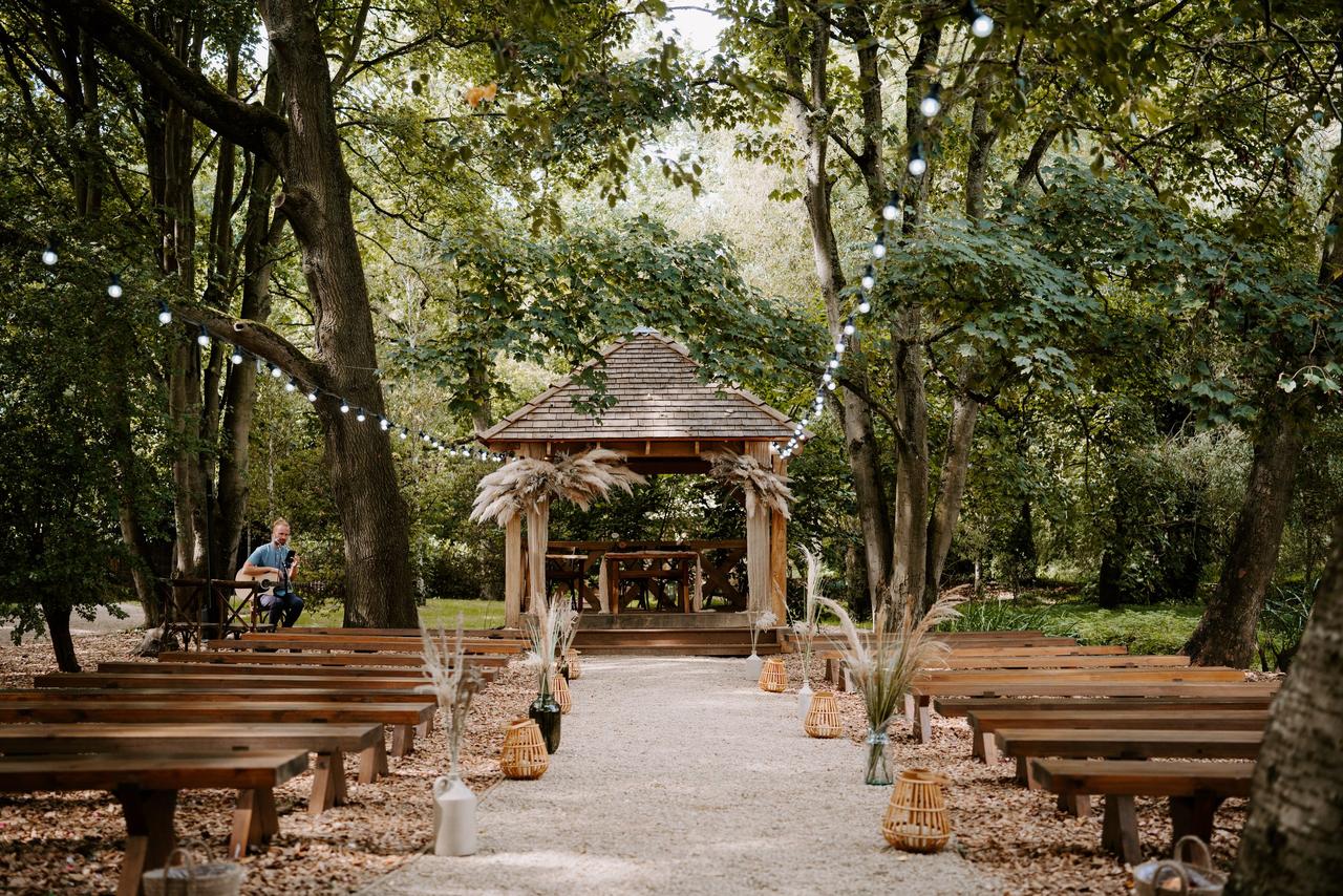 Outdoor wedding venue in woodland setting 