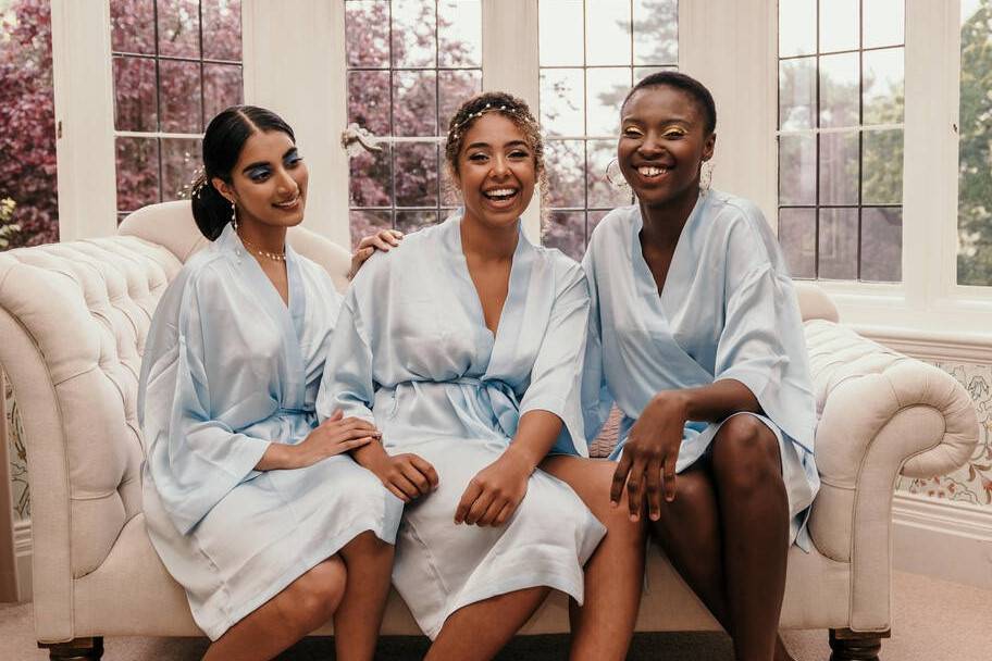 13 Robe Dresses Thatll Make You Feel Like Youre on Vacation  Glamour
