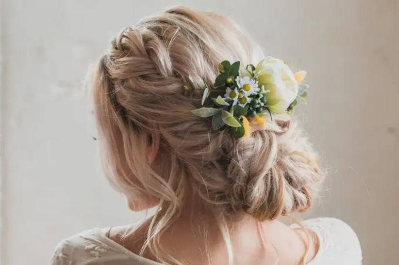 Seven Dos and Don'ts of Wearing a Hair Accessory on Your Wedding Day
