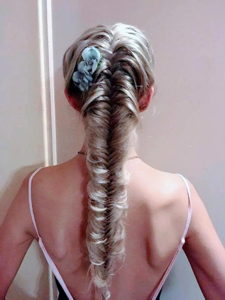 One-side voluminous French braid with flowers | Bridal hair buns, Short  wedding hair, Stylish hair