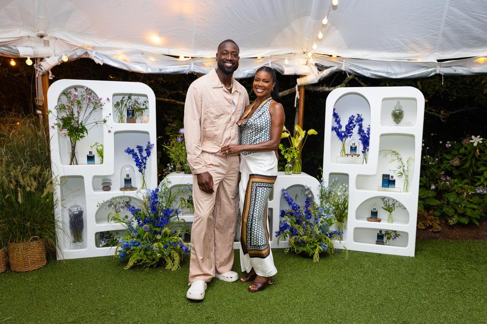 Dwayne Ward Celebrity Prenups: Most Iconic Agreements & Surprising Clauses ...