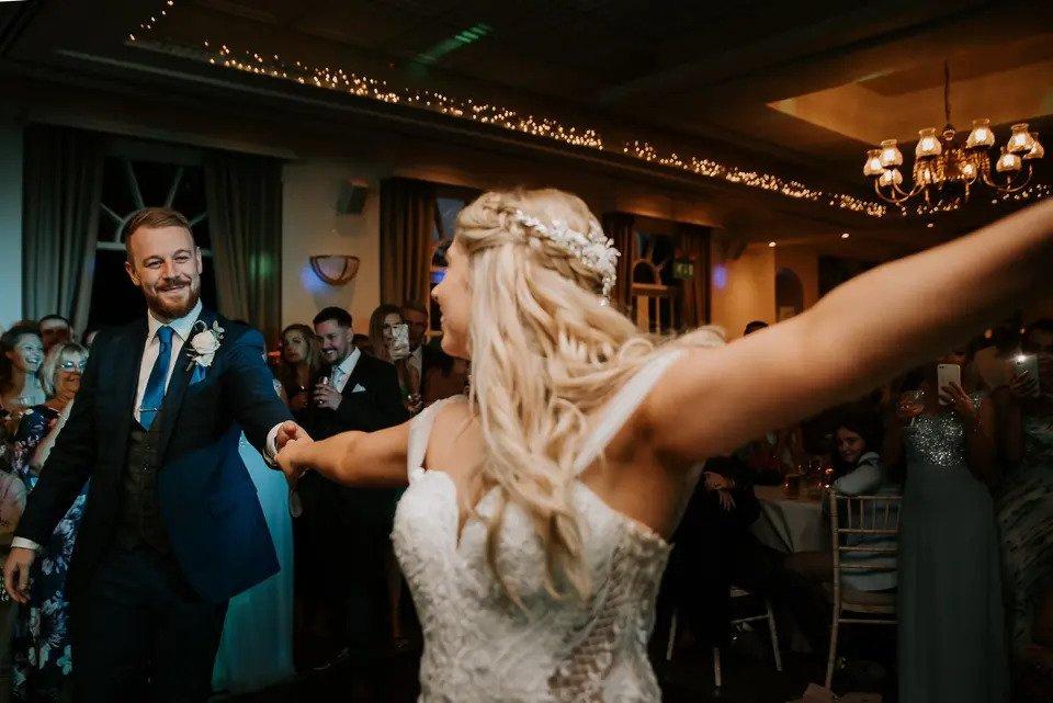 Wedding Entertainment: 77 Unique Ways to Entertain Wedding Guests