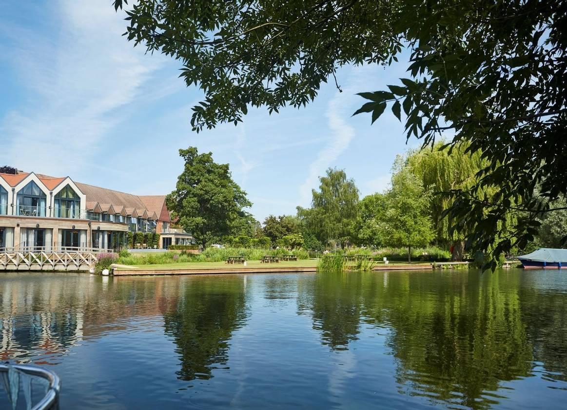 Berkshire Wedding Venues 