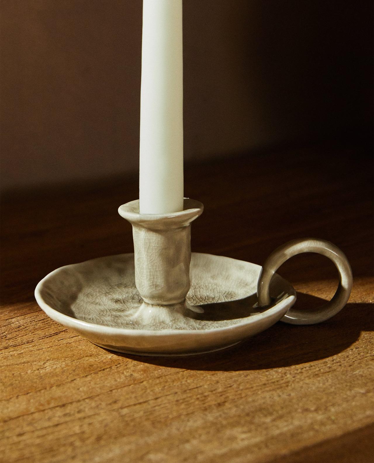 Candle 2-3/4H Glass Meet Me Under the Mistletoe Tea Light Holder