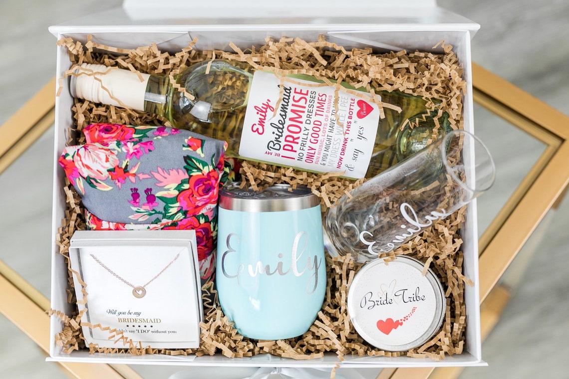 Bridesmaid Gift Box with Silver Foil Trim includes Robe, Glass Water  Bottle, Pen, and Hair Scrunchy - Bridesmaid Gifts Boutique