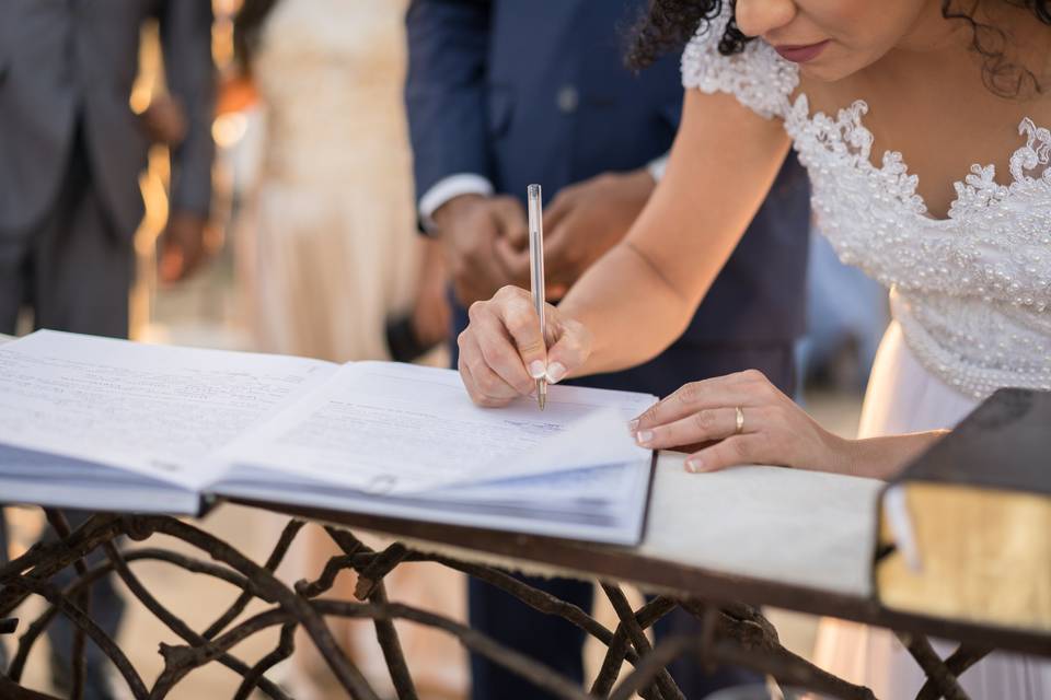 Your Guide to Marriage Certificates and Licences