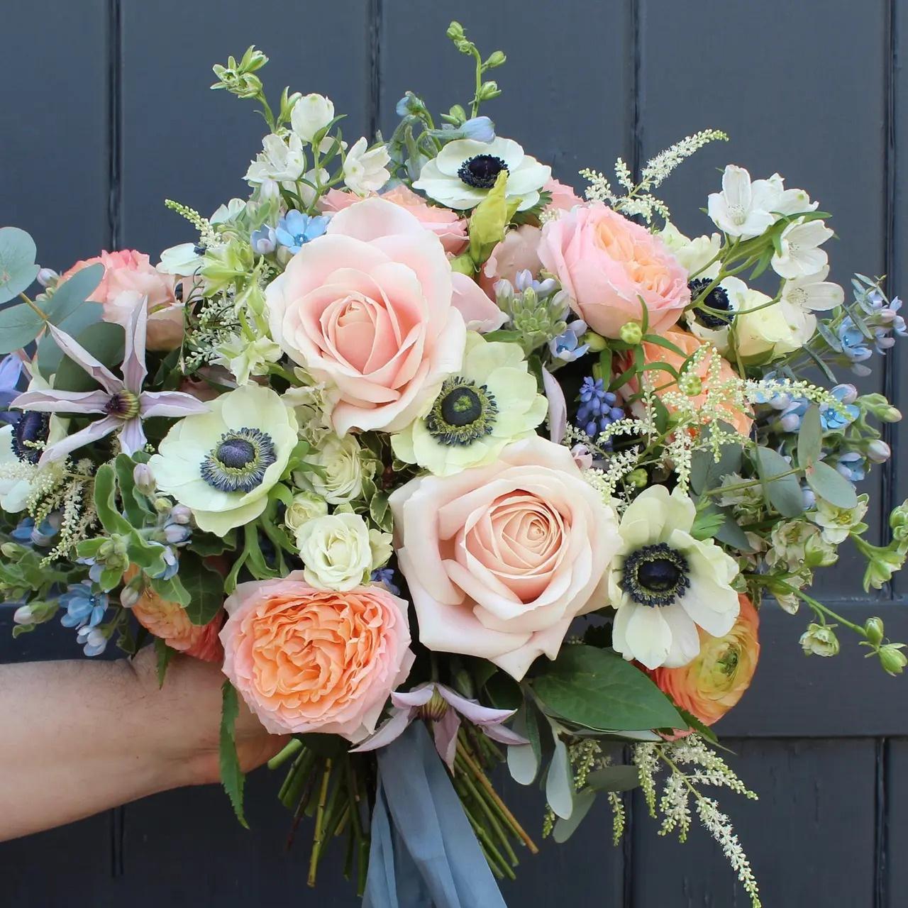 Popular Picks for Wedding Bouquets