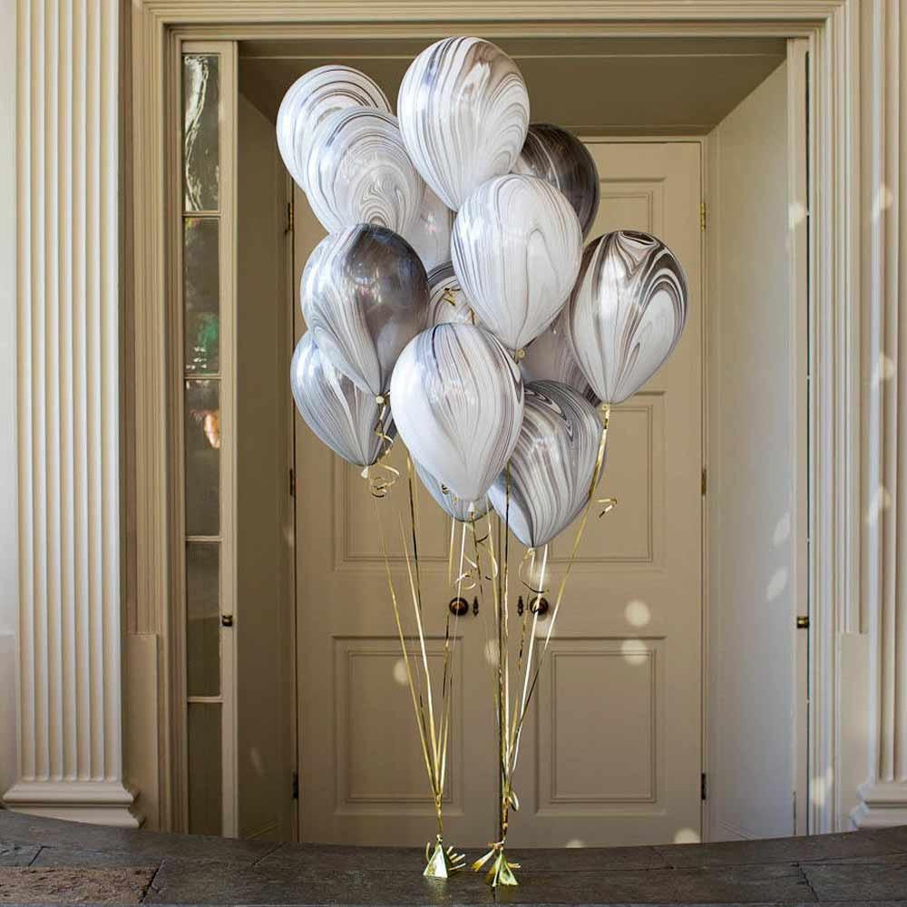 marble-patterned-balloons