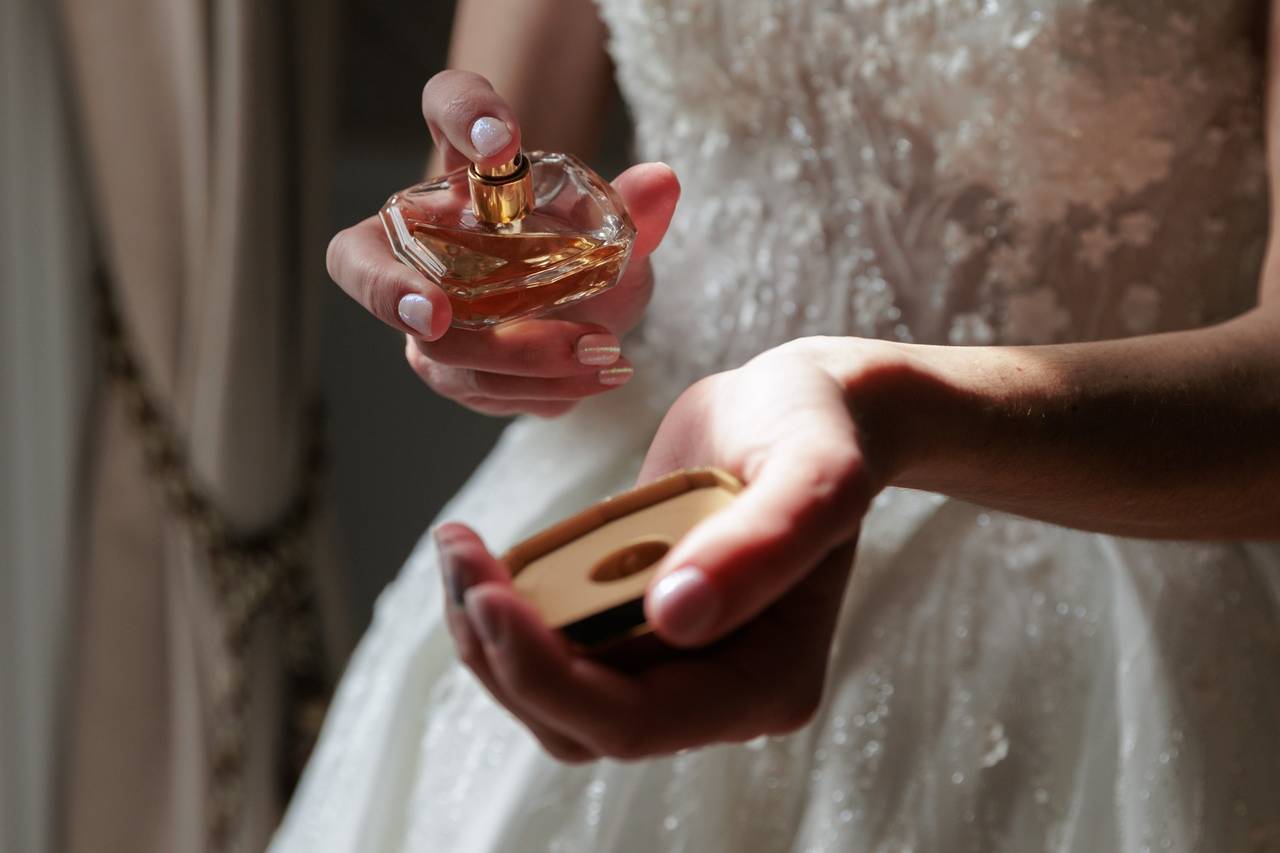 Your Guide to Wedding Perfume: 30 of the Best Bridal Fragrances - hitched.co.uk