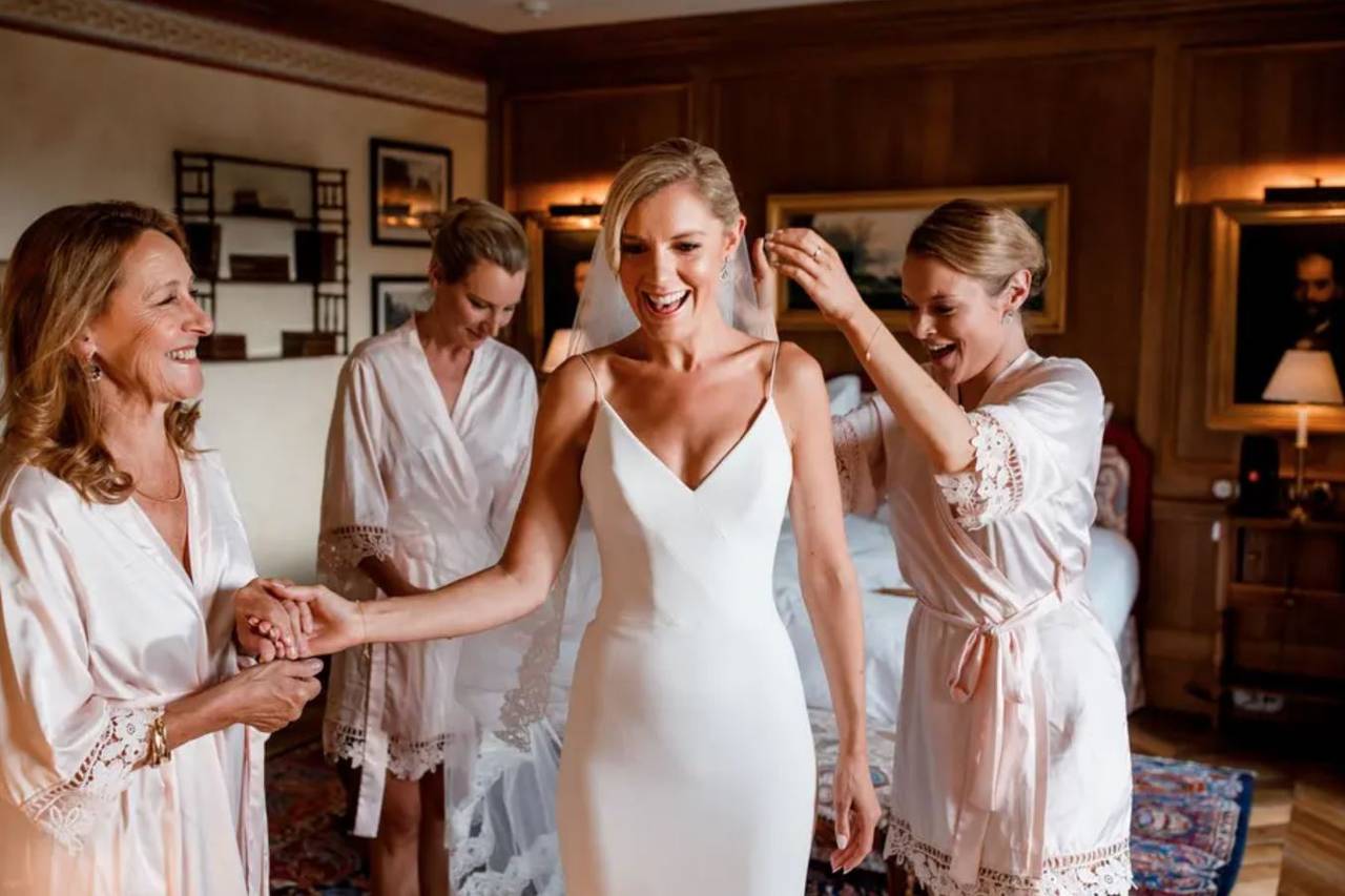 Mother of the Bride Duties Explained Before, During and After the Wedding - hitched.co.uk image