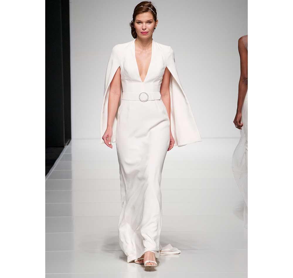 alan-hannah-wedding-dress-with-cape